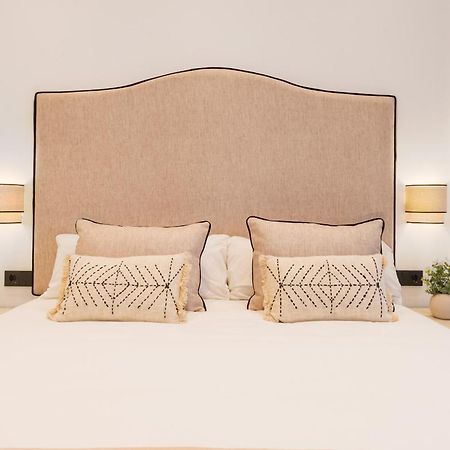 New Design Apartment - Private Patio - Gallos 2 Siviglia Esterno foto