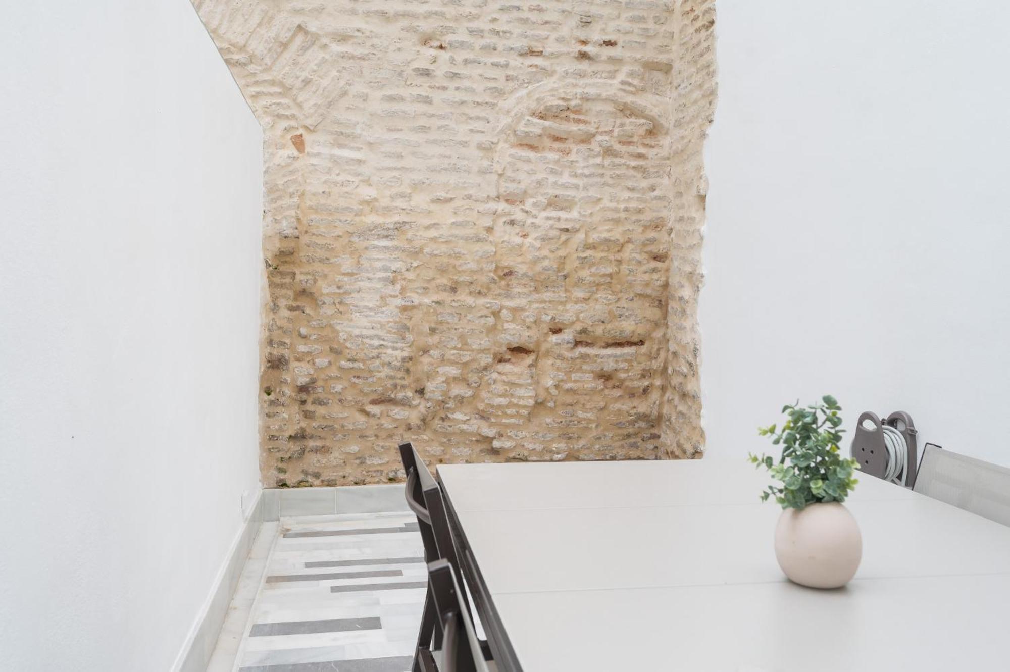 New Design Apartment - Private Patio - Gallos 2 Siviglia Esterno foto