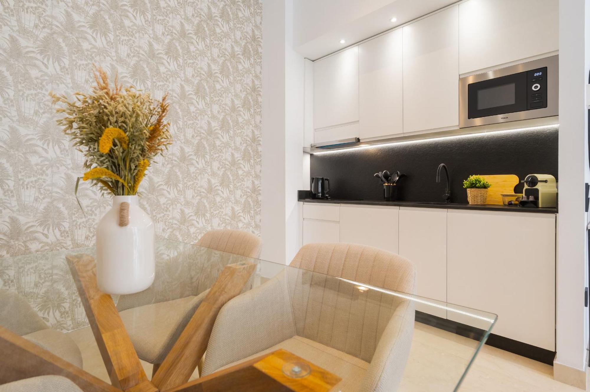 New Design Apartment - Private Patio - Gallos 2 Siviglia Esterno foto